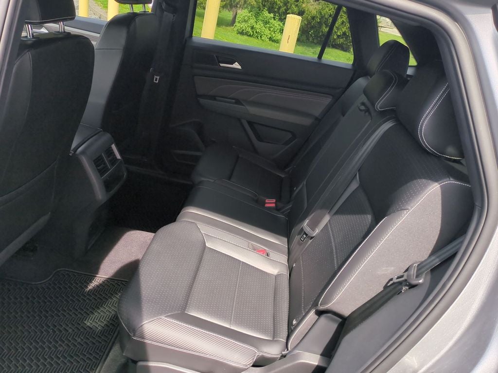 2022 Volkswagen Atlas Cross Sport 2.0T SE