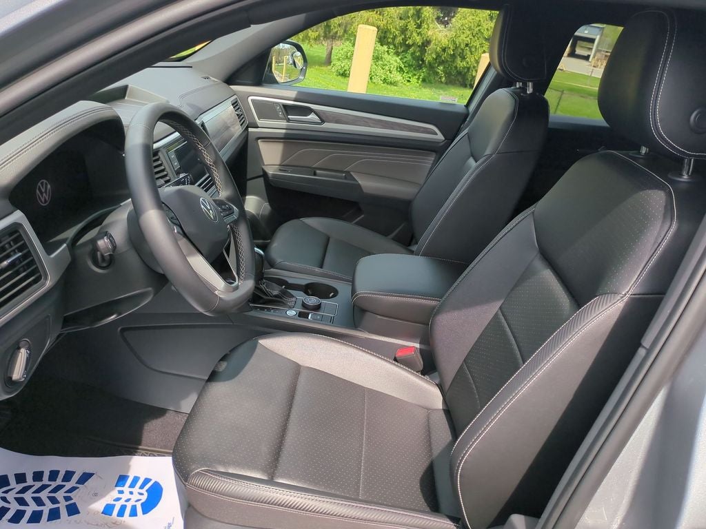 2022 Volkswagen Atlas Cross Sport 2.0T SE
