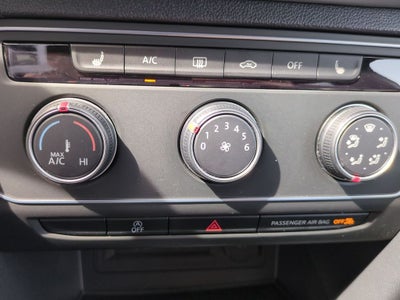 2022 Volkswagen Atlas Cross Sport 2.0T SE
