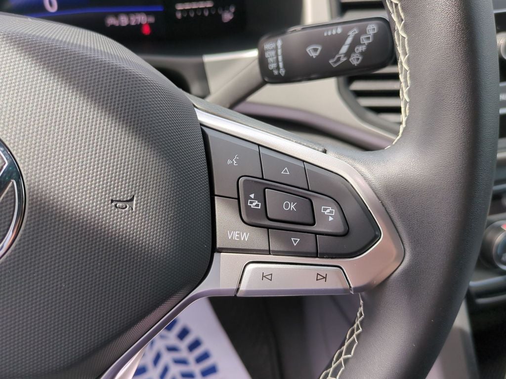 2022 Volkswagen Atlas Cross Sport 2.0T SE