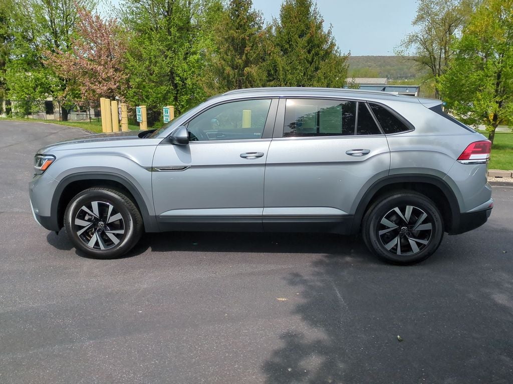 2022 Volkswagen Atlas Cross Sport 2.0T SE