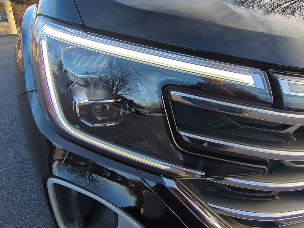 2025 Volkswagen Atlas 2.0T SE