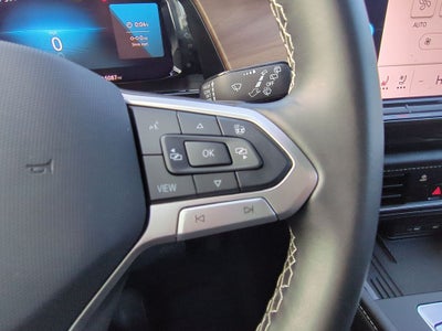 2025 Volkswagen Atlas 2.0T SE