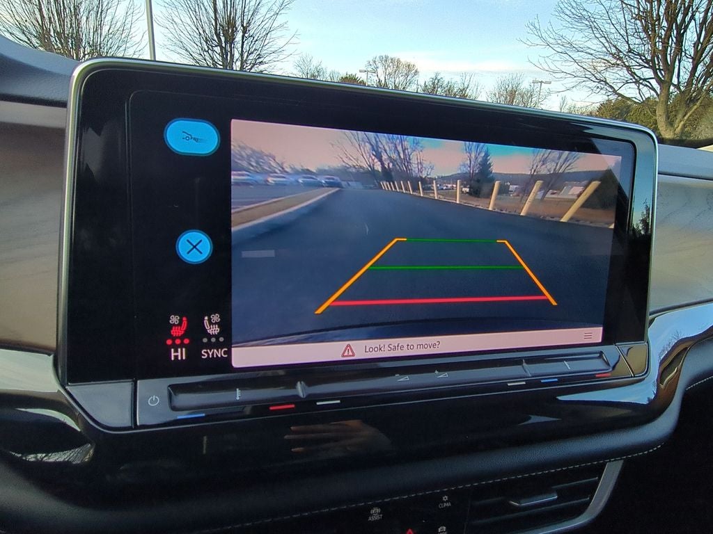 2025 Volkswagen Atlas 2.0T SE