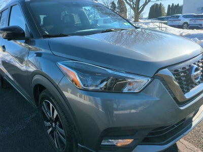 2020 Nissan Kicks SR