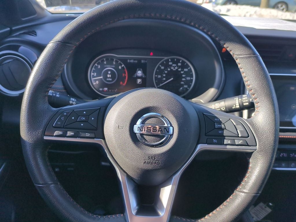 2020 Nissan Kicks SR