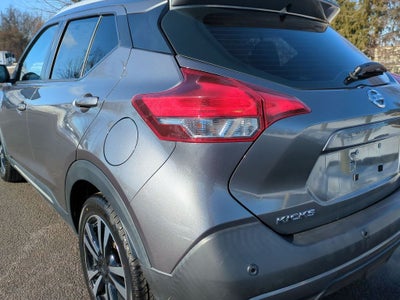 2020 Nissan Kicks SR