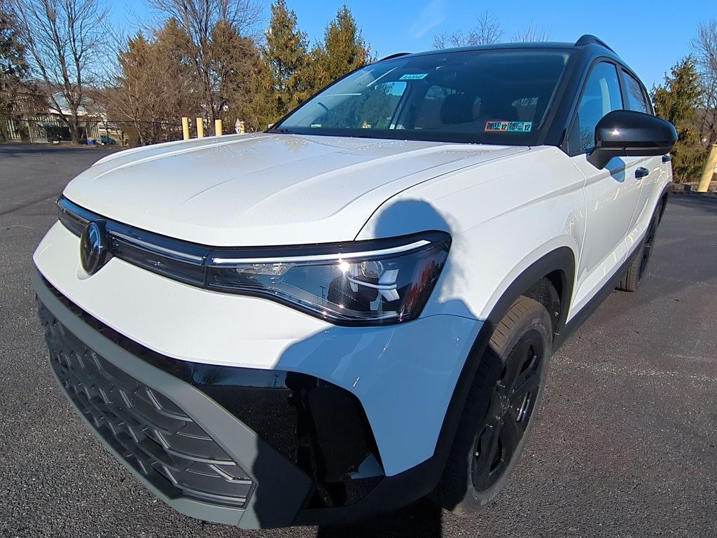 2026 Volkswagen Taos 1.5T SE Black