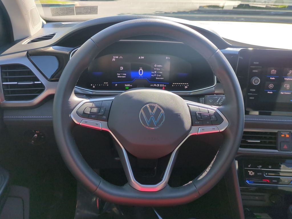 2025 Volkswagen Taos 1.5T SE Black