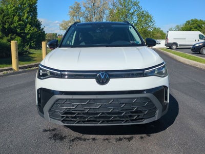 2025 Volkswagen Taos 1.5T SE Black