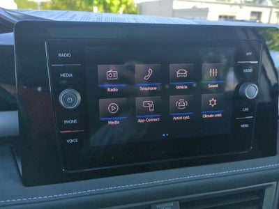 2025 Volkswagen Taos 1.5T SE Black