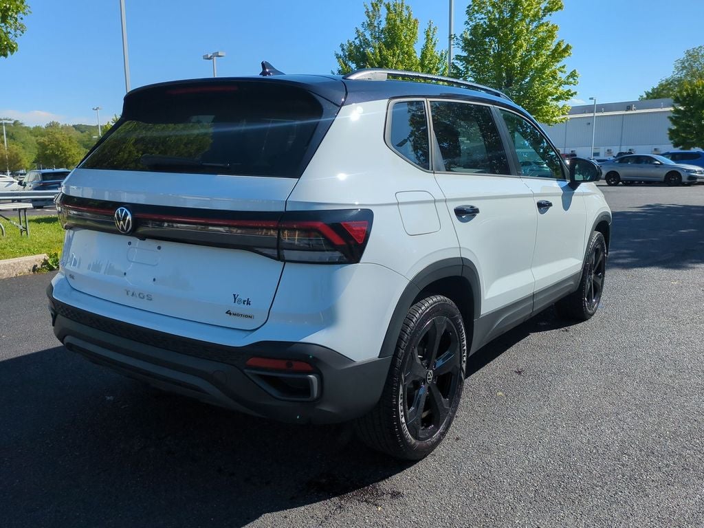 2025 Volkswagen Taos 1.5T SE Black