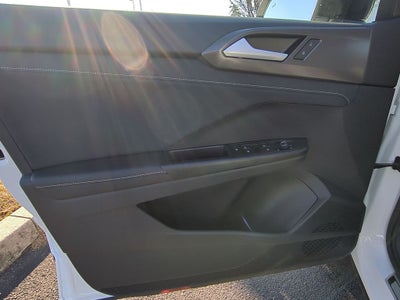 2026 Volkswagen Taos 1.5T SE Black