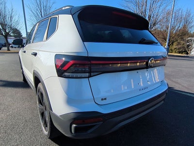 2026 Volkswagen Taos 1.5T SE Black