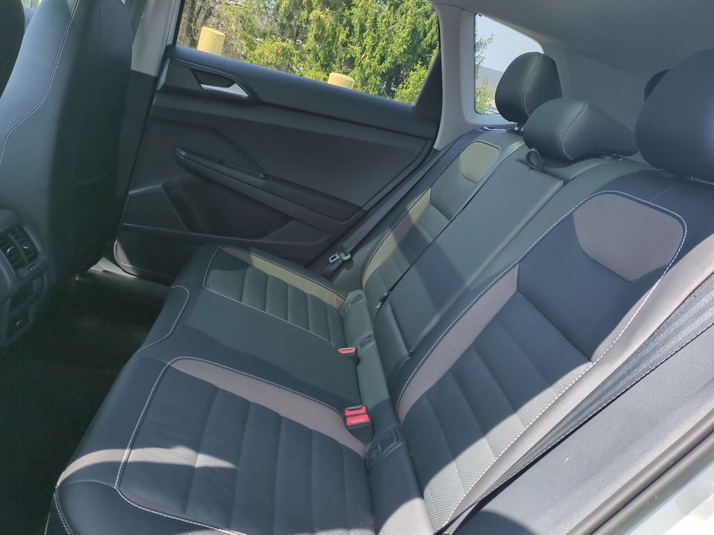 2022 Volkswagen Taos 1.5T SEL