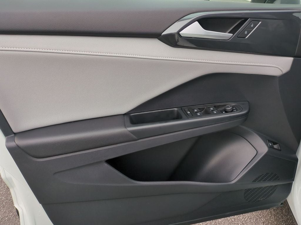 2023 Volkswagen Taos 1.5T SEL