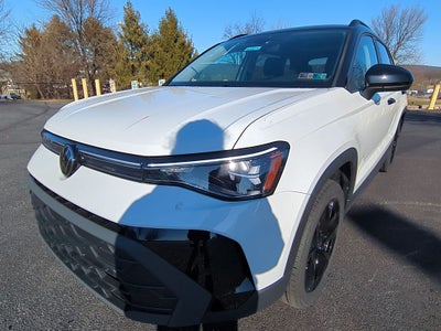 2026 Volkswagen Taos 1.5T SE Black