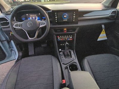 2026 Volkswagen Taos 1.5T SE Black