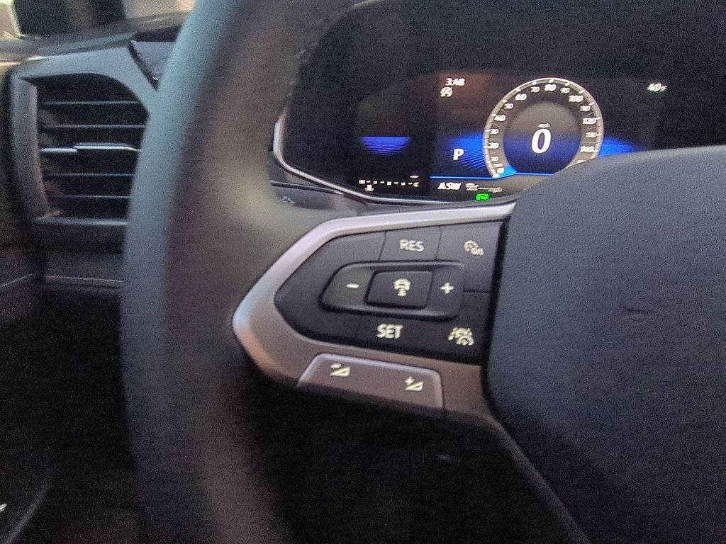 2026 Volkswagen Taos 1.5T SE Black