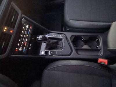 2026 Volkswagen Taos 1.5T SE Black