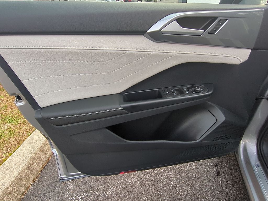 2026 Volkswagen Taos 1.5T SEL