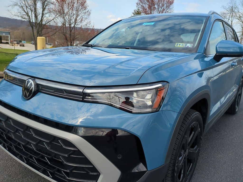 2025 Volkswagen Taos 1.5T SEL