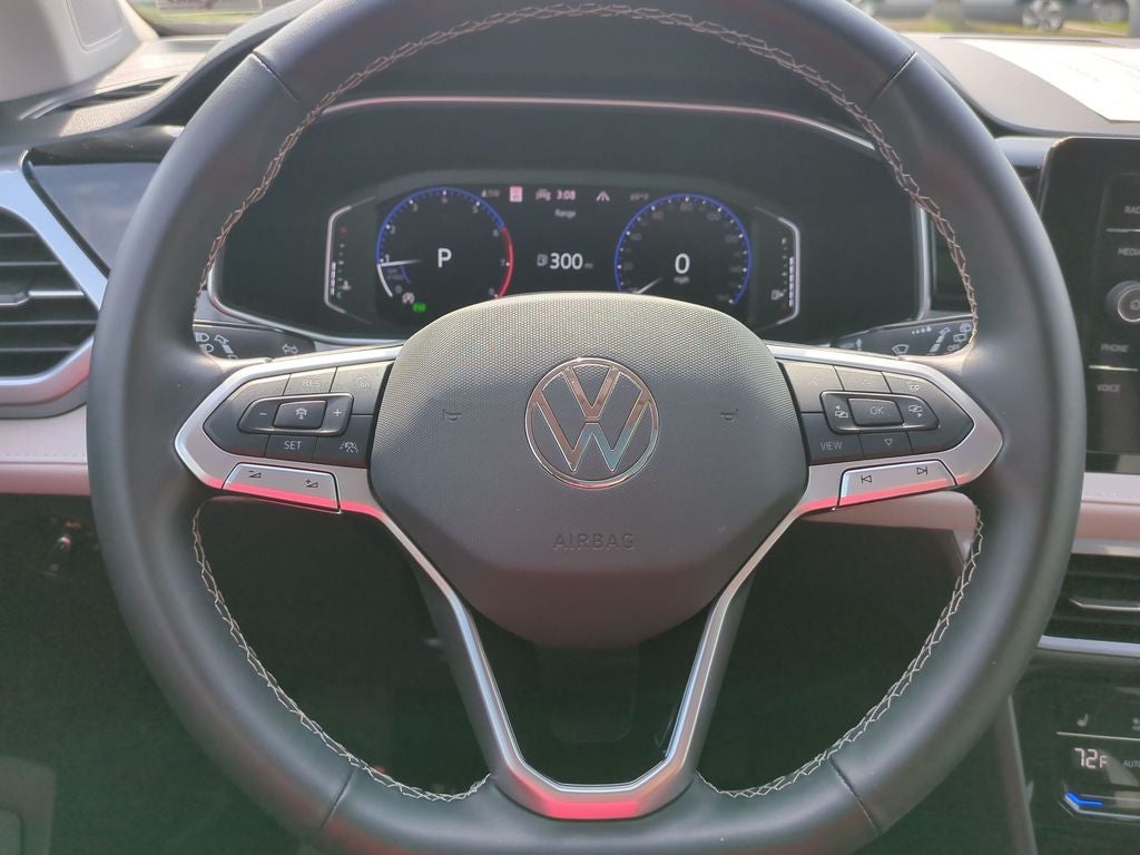 2025 Volkswagen Taos 1.5T SEL