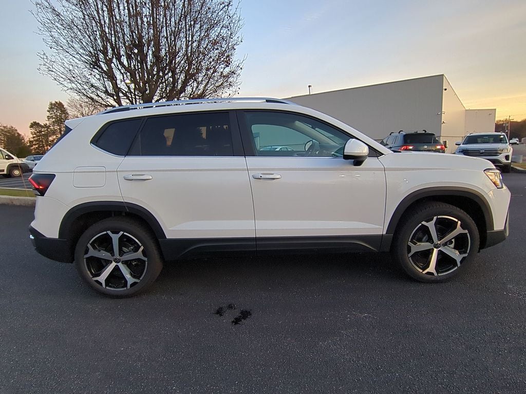 2026 Volkswagen Taos 1.5T SEL