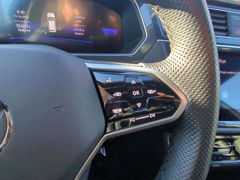 2023 Volkswagen Tiguan 2.0T SE R-Line Black