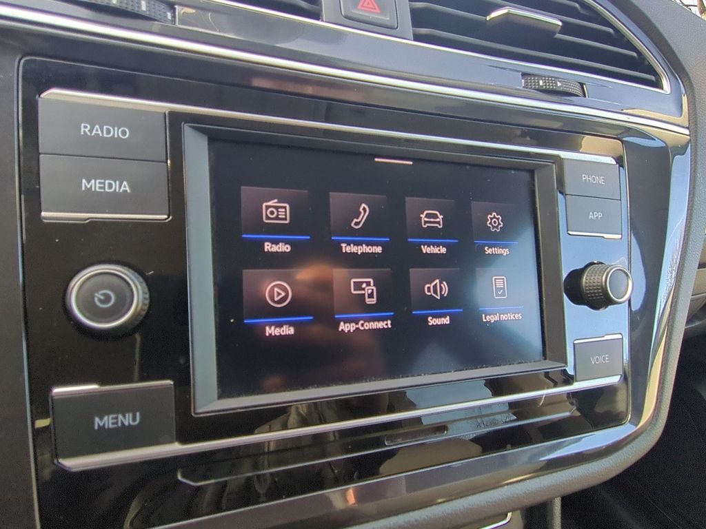 2024 Volkswagen Tiguan 2.0T S