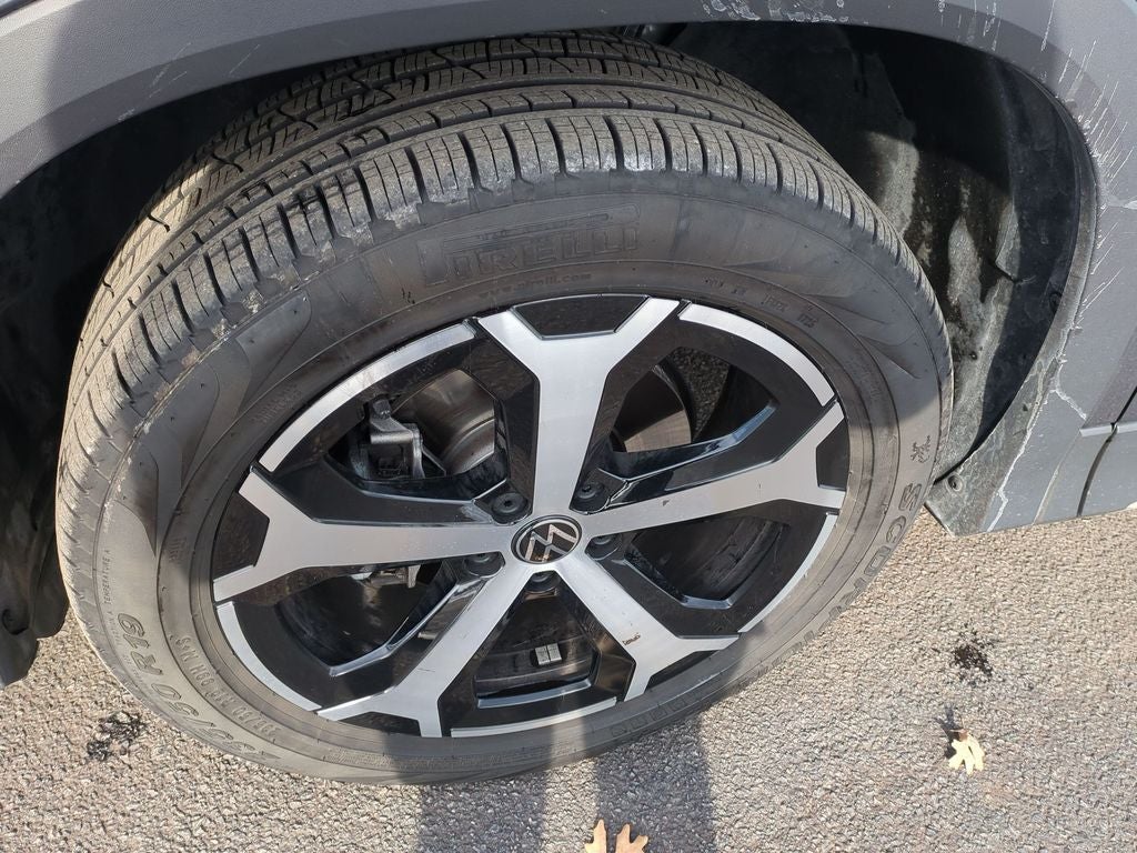 2025 Volkswagen Tiguan 2.0T SE