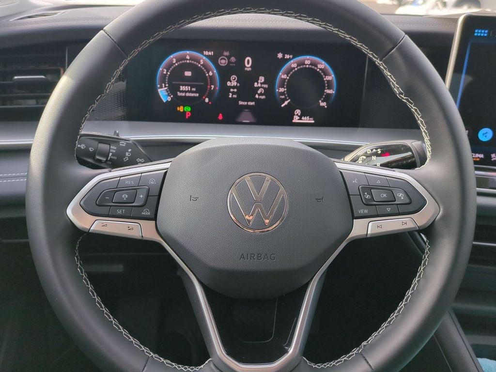 2025 Volkswagen Tiguan 2.0T SE