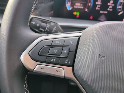 2025 Volkswagen Tiguan 2.0T SE