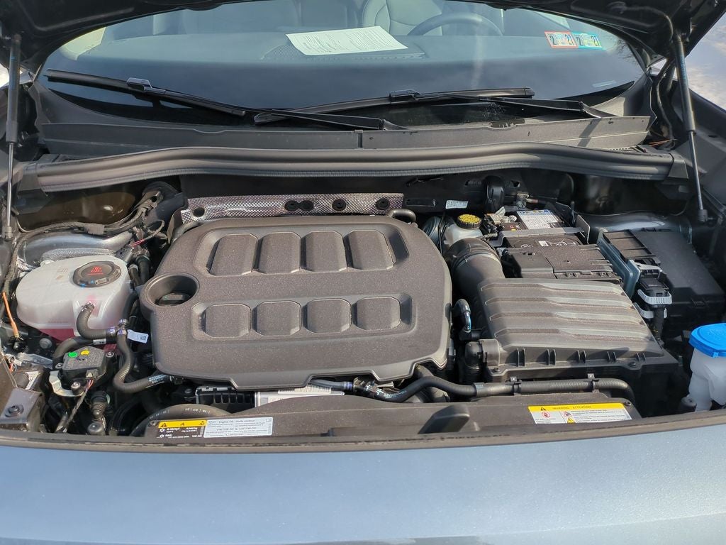 2025 Volkswagen Tiguan 2.0T SE