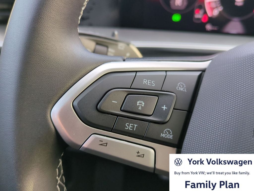 2026 Volkswagen Tiguan 2.0T SE