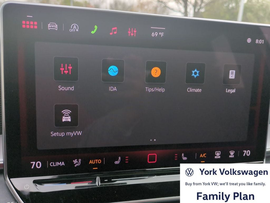 2026 Volkswagen Tiguan 2.0T SE R-Line Black