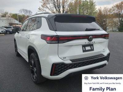 2026 Volkswagen Tiguan 2.0T SE R-Line Black