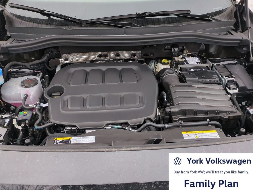 2026 Volkswagen Tiguan 2.0T SE R-Line Black