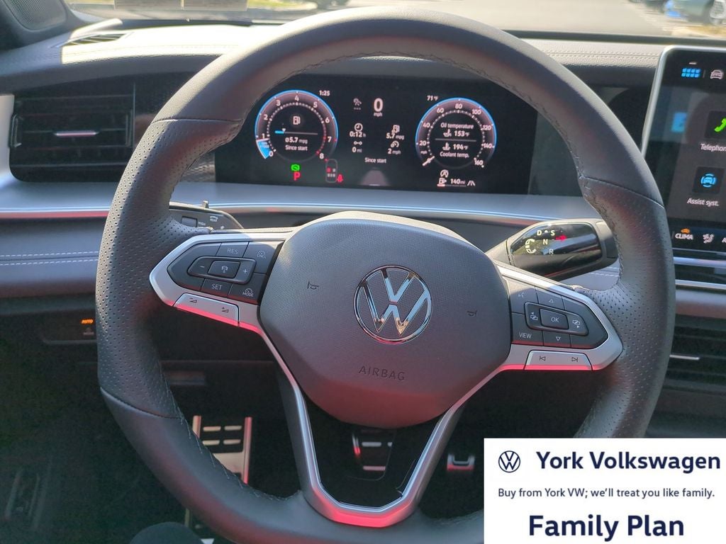 2026 Volkswagen Tiguan 2.0T SE R-Line Black