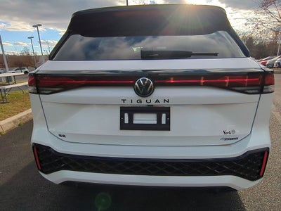 2026 Volkswagen Tiguan 2.0T SE R-Line Black