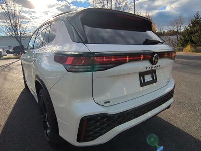 2026 Volkswagen Tiguan 2.0T SE R-Line Black