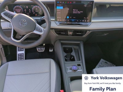 2026 Volkswagen Tiguan 2.0T SE R-Line Black