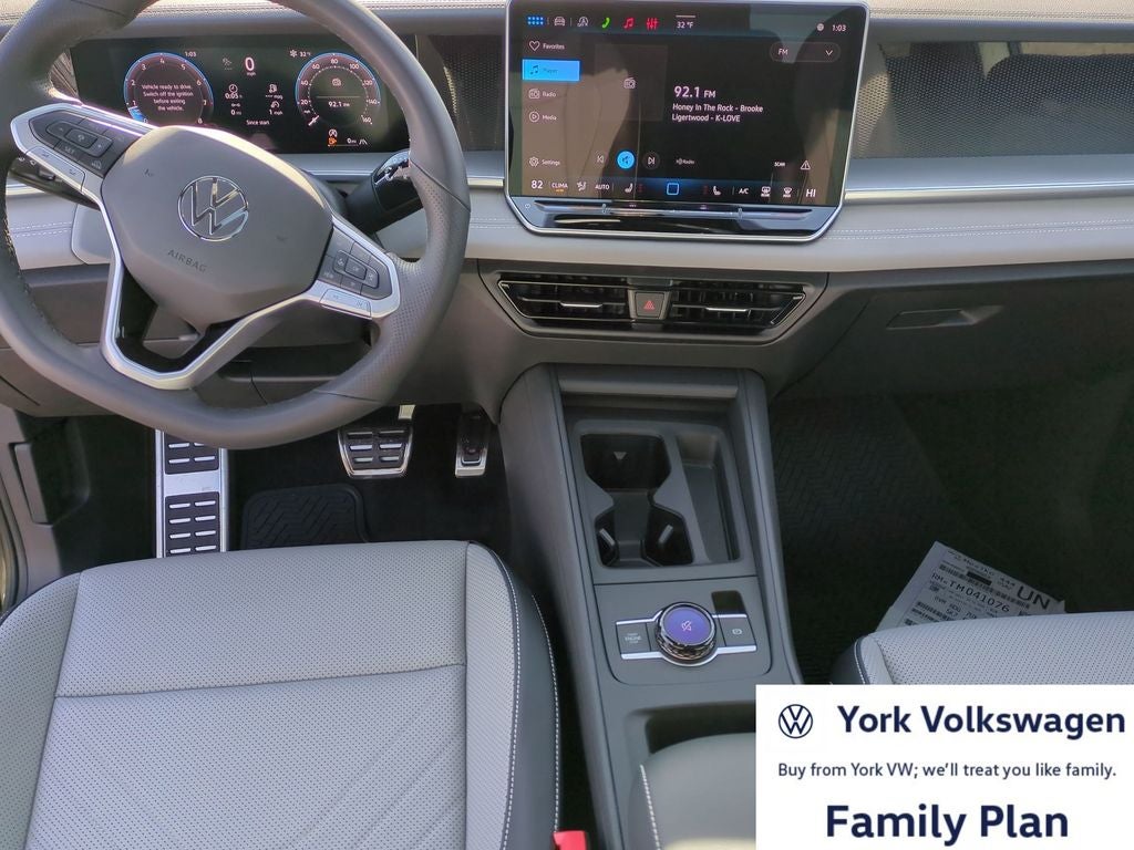 2026 Volkswagen Tiguan 2.0T SE R-Line Black