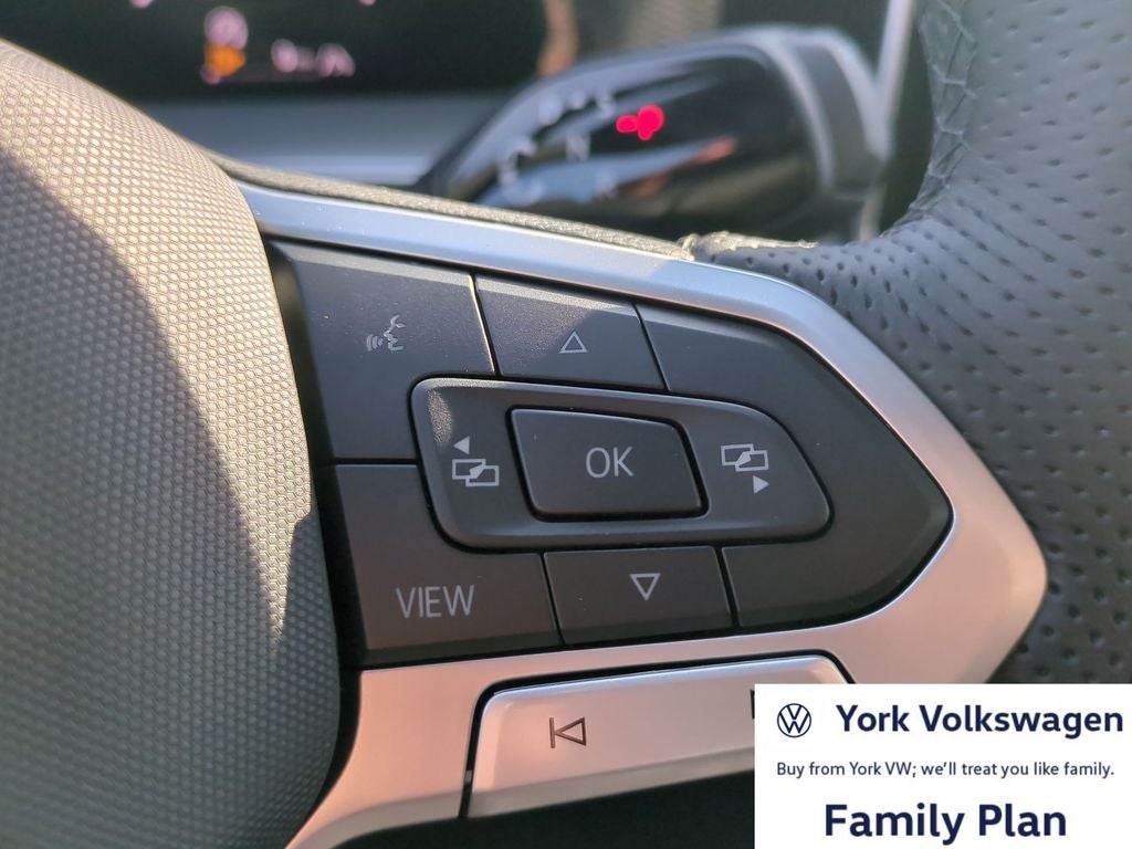 2026 Volkswagen Tiguan 2.0T SE R-Line Black