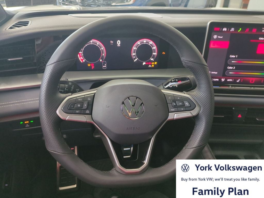 2026 Volkswagen Tiguan 2.0T SE R-Line Black