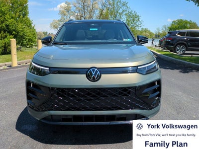 2026 Volkswagen Tiguan 2.0T SE R-Line Black