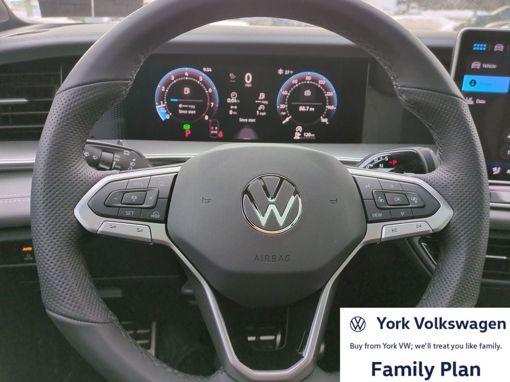 2026 Volkswagen Tiguan 2.0T SE R-Line Black