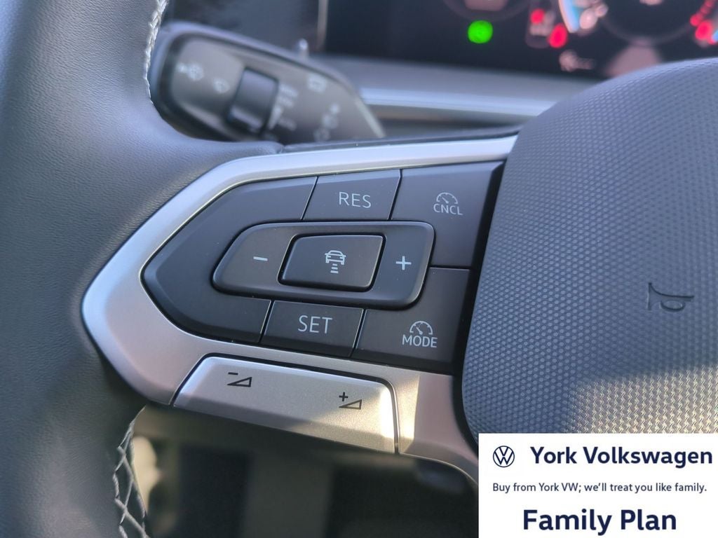 2026 Volkswagen Tiguan 2.0T SE