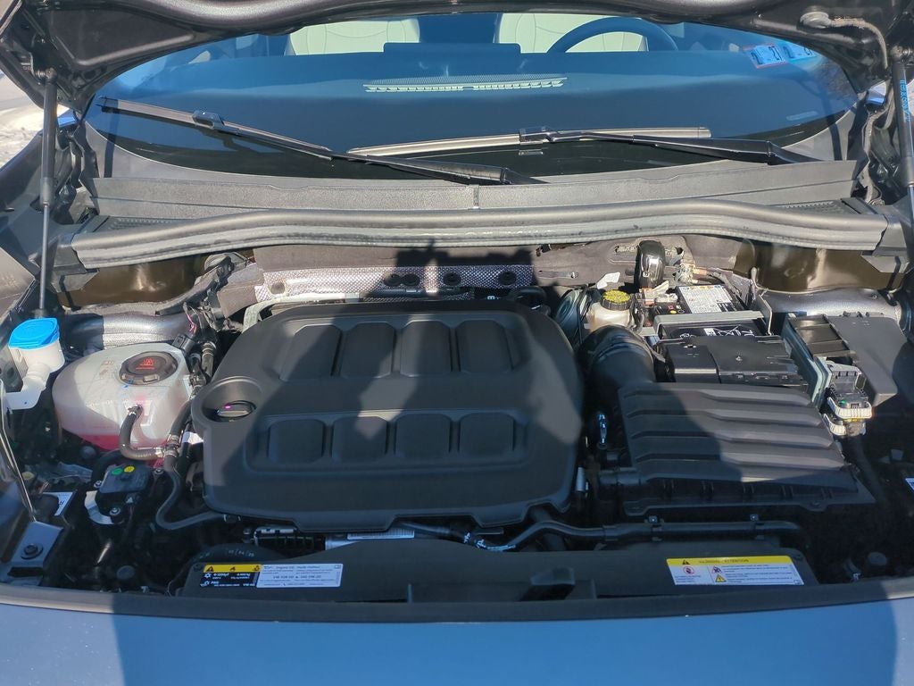 2025 Volkswagen Tiguan 2.0T SE