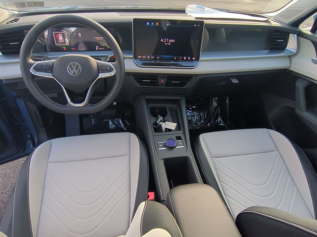 2025 Volkswagen Tiguan 2.0T SE